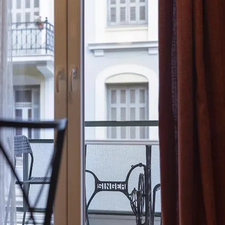 Prime Location 2 Bedroom Next To The Acropolis Apartament